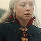 S01E10 The Black Queen 00 16 43.669