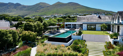 Searching for the Best Villa in Cape Town?.jpg