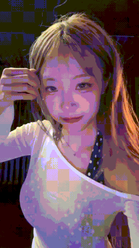 Jeewon 210826.gif