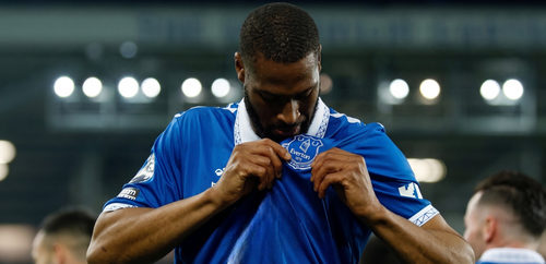Everton MC Photoroom.png