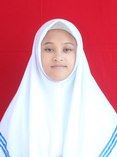0116304433 NAURA RAYYANI.jpg
