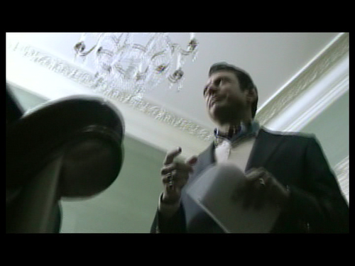 Igby.Goes.Down.2002.PAL.DVD9.DD.2.0.MPEG.2 MDMDDC.VTS 02 1.0:06:13.png