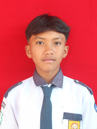 0105142165 Fadhil Wanara.jpg