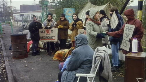 Brassed.Off.1996.PAL.DVD5.DD.2.0.MPEG.2 MDMDDC.VTS 04 1.0:06:52.png