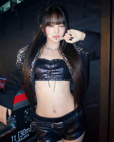 ff7c2b8b7166812e7da37f23e3d7bbc7.jpg