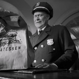 Spider Noir.S01E02.Tread.Lightly.Authentic.BW.1080p.AMZN.WEB DL.CZ EN.DD+5.1.Atmos.H.264 RUDR.mkv 20