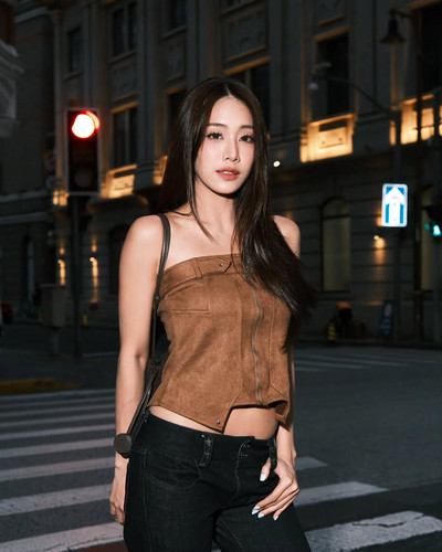 87785f7d976bdb6a940efbed5224e2a6.jpg