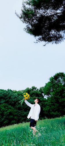 this station summer kyungsoo 1 lock Edit.jpg