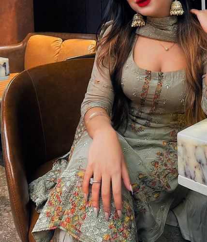 img 2124.jpg
