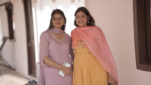 C2012T01.jpg