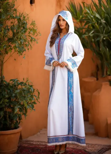 Traditional djellaba morrocan (1).webp
