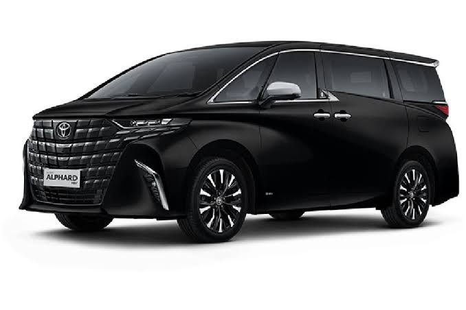 Toyota Alphard Manokwari