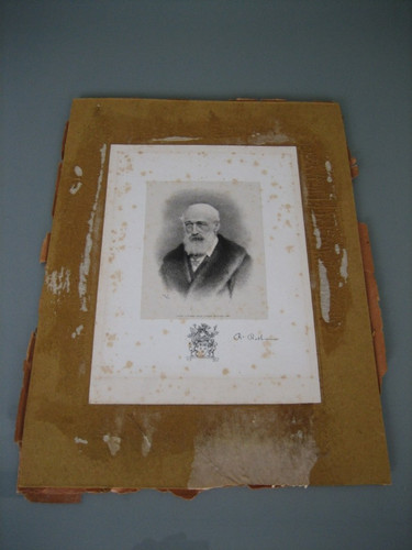 81522d.jpg