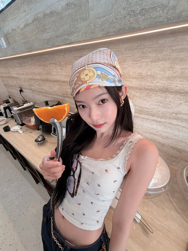 59a88ef92bf965830e6c94b415f2df95.jpg