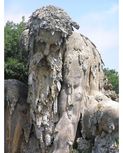 colosso dell appennino sculpture florence italy 3 700 bordered.jpg