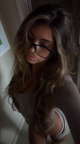 956.jpg