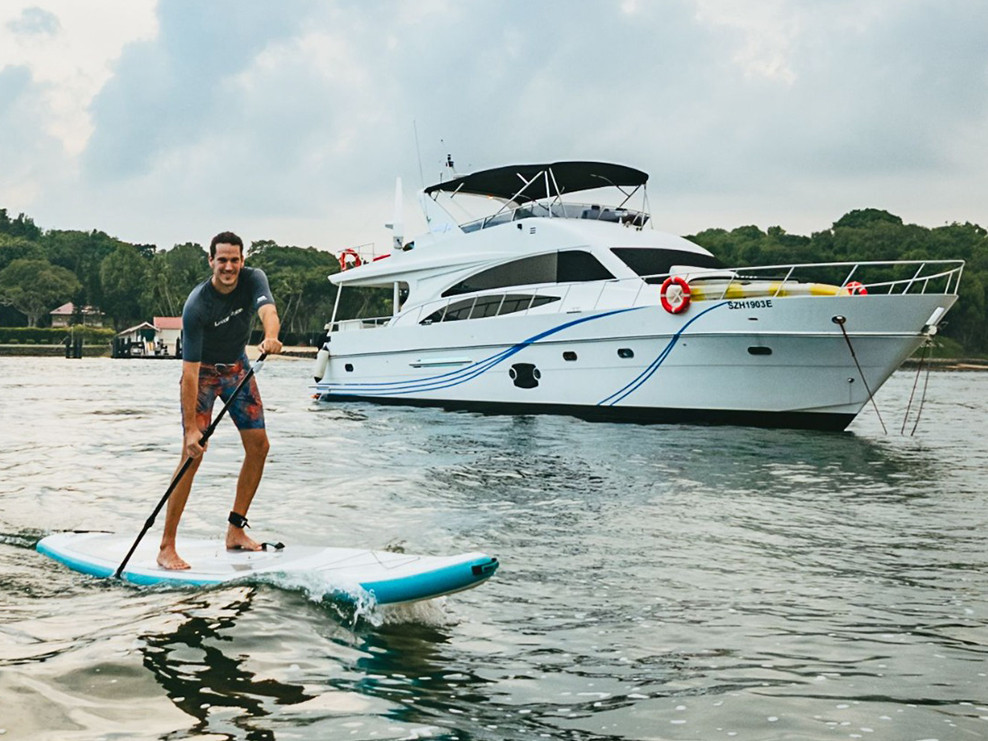 A PRIVATE YACHT PARTY