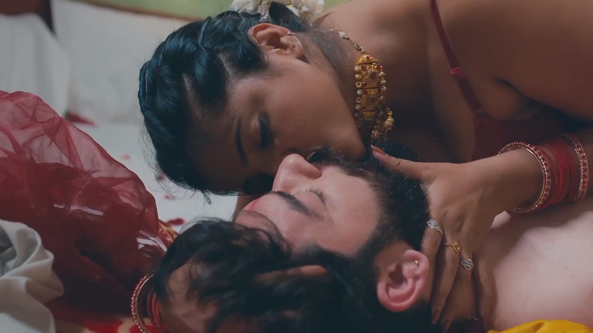Abhishap (2026) S01E01T03 WaahPlay Hindi Web Series 1080p WEB DL 1.8GB(1Filmy4Wap.Cloud).mkv snapsho