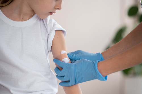 Can You Bathe Your Baby After Vaccination Safely?.jpg