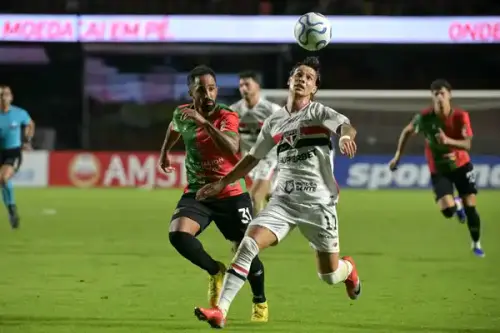 São Paulo rompe com a instabilidade e avança na Copa Sul-Americana