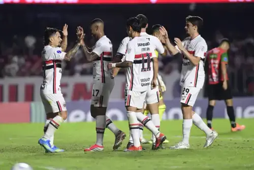 FAZ O PIX! São Paulo garante bolada milionária após classificar na Sul-Americana