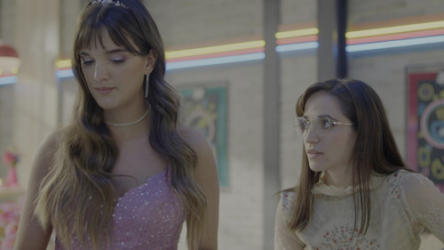 Soy.Luna.Lets.Roll.Again.S01E01.Wings.on.My.Feet.2160p.Disney+.WEB DL.DDP.5.1.HDR10.H.265 CHDWEB.mkv.jpg
