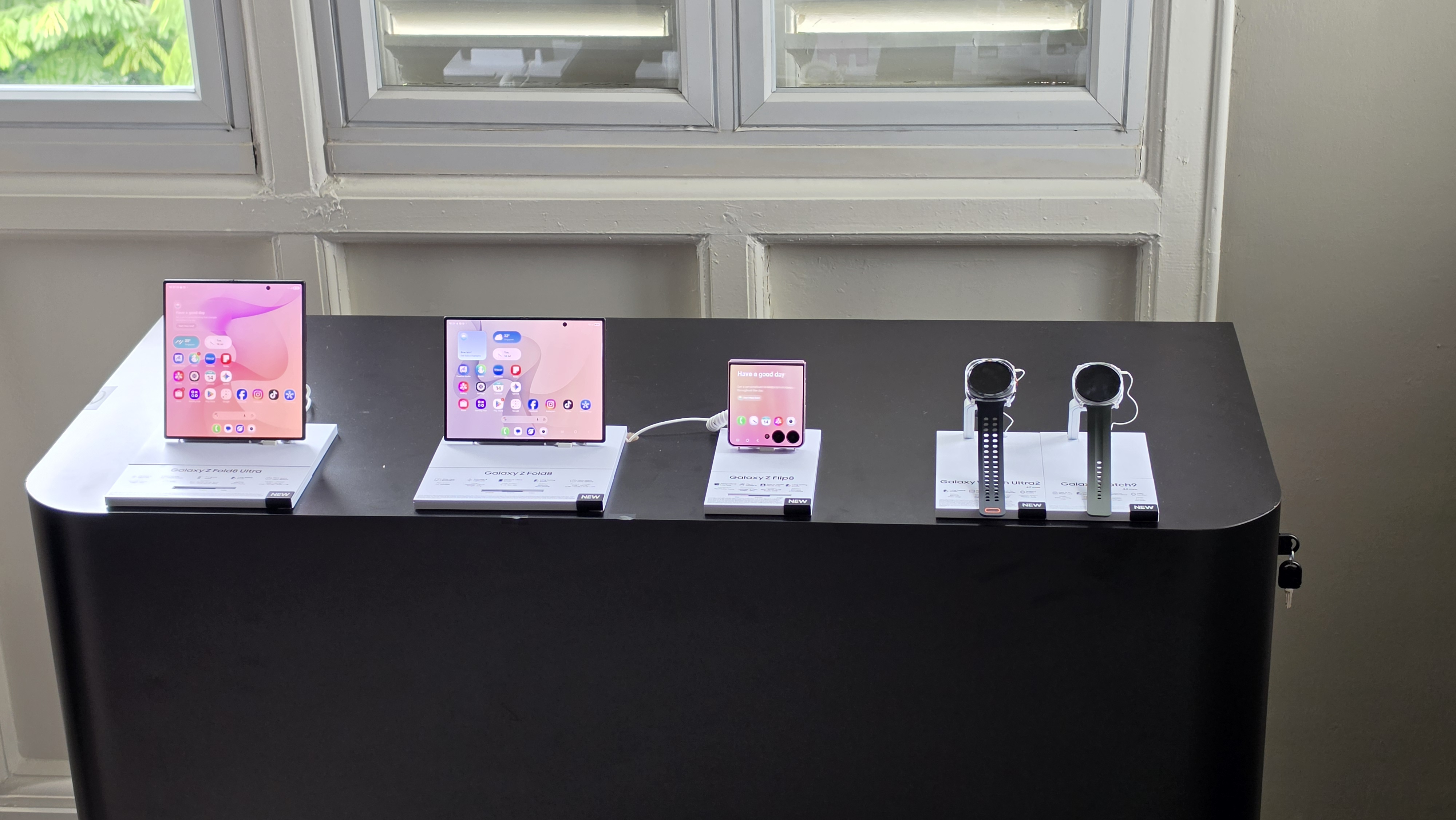 Samsung Galaxy Z Fold 8 and Galaxy Watch