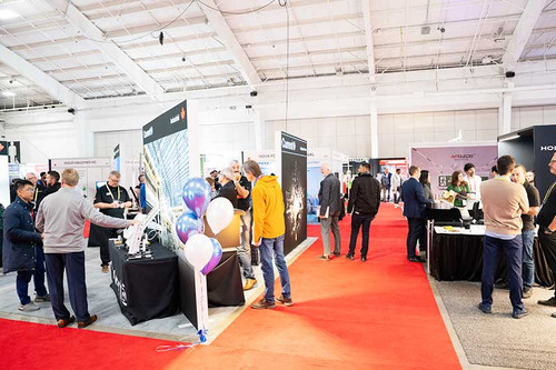 canadalightexpo.jpg