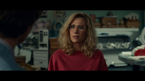 Wonder.Woman.1984.2020.VFF.MULTi.2160p.UHD.BluRay.DoVi.TrueHD.Atmos.x265 Zlone.mkv snapshot 00.32.29.jpg