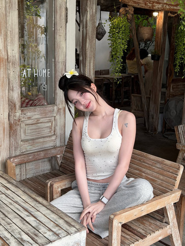 n.niniee d304c178d5d5471288a994b5e80ce294.jpg