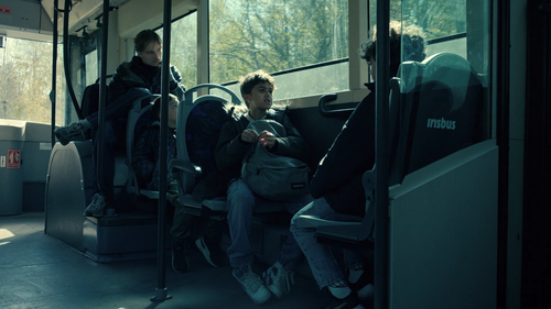 Elite.Force.2026.S01E01.1080p.NF.WEB DL.DUAL.DDP5.1.H.264 FLUX.0:13:45.optimized=default.png