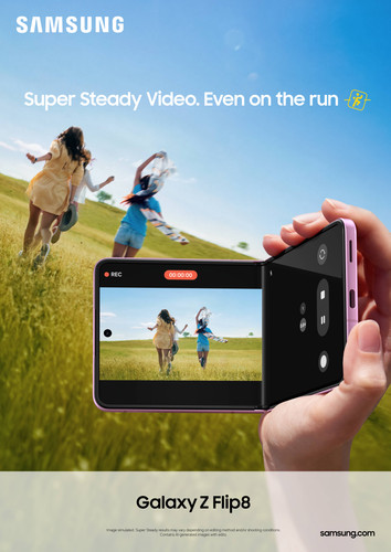 galaxy zflip8 super steady 210x297.jpg