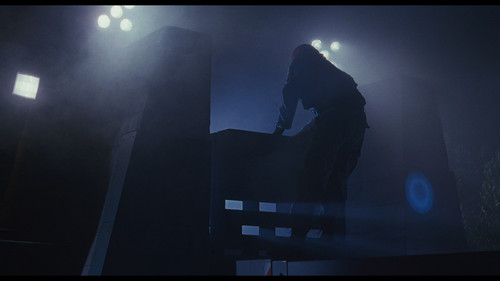 Jurassic.Park.1993.MULTi.2160p.UHD.BluRay.DoVi.x265.TRUE HD.ATMOS.DTS SowHD.mkv snapshot 00.02.41.87.jpg