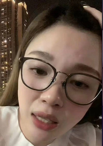 face.jpg