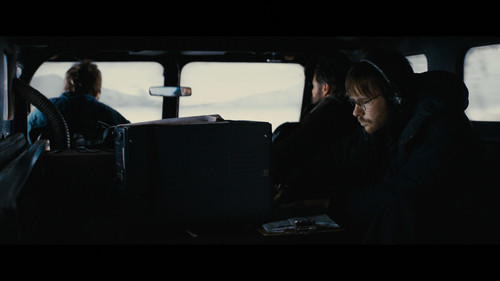 The.Thing.2011.MULTi.1080p.BluRay.x264.DTS HD.MA.DTS SowHD.mkv snapshot 00.02.02.164.jpg