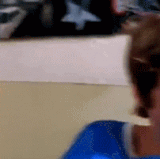 6Uq4iDS.gif