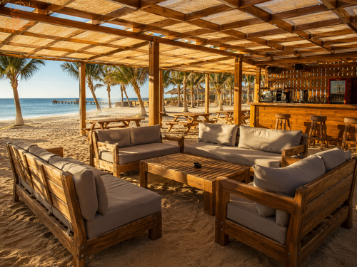 Pristine beach shore of Abu Dabbab Bay