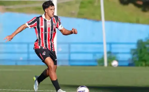 Seleção da Suíça faz nova investida por joia do São Paulo, mas Nicolas Bosshardt tem outro plano
