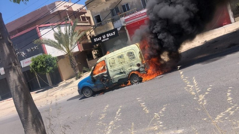 غارة تستهدف مركبة في بلدة دير الزهراني جنوب لبنان...