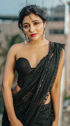 mirnaaofficial 20241113 0018.jpg