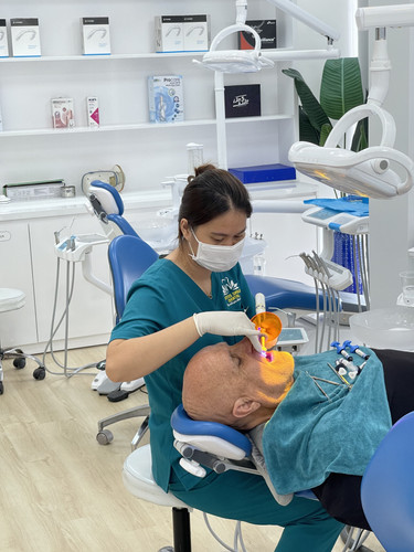 da-nang-dentist.jpg