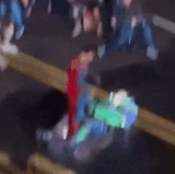 twitter gif 2062588809179476042 6a24178c4f0fc.gif