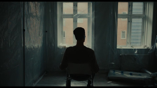 Kastanjemanden.S02E02.1080p.NF.WEB DL.CZ DA.DD+5.1.HDR.x265 My.mkv 20260606 085411.585.jpg