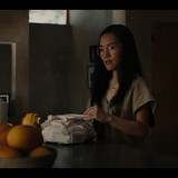 BEEF.S01E01.The.Birds.Dont.Sing.They.Screech.in.Pain.2160p.NF.WEB DL.CZ EN.DD+5.1.Atmos.DoVi.HDR.H.2