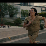 BEEF.S01E01.The.Birds.Dont.Sing.They.Screech.in.Pain.2160p.NF.WEB DL.CZ EN.DD+5.1.Atmos.DoVi.HDR.H.2