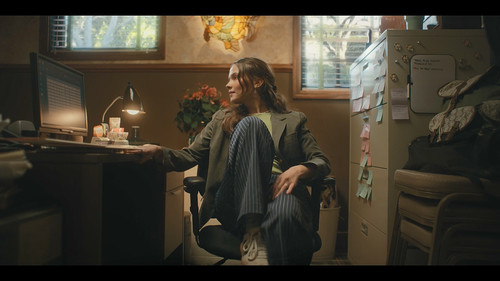 BEEF.S02E02.A.New.Starting.Point.for.Further.Desires.1080p.NF.WEB DL.CZ EN.DD+5.1.Atmos.H.264 playWE.jpg