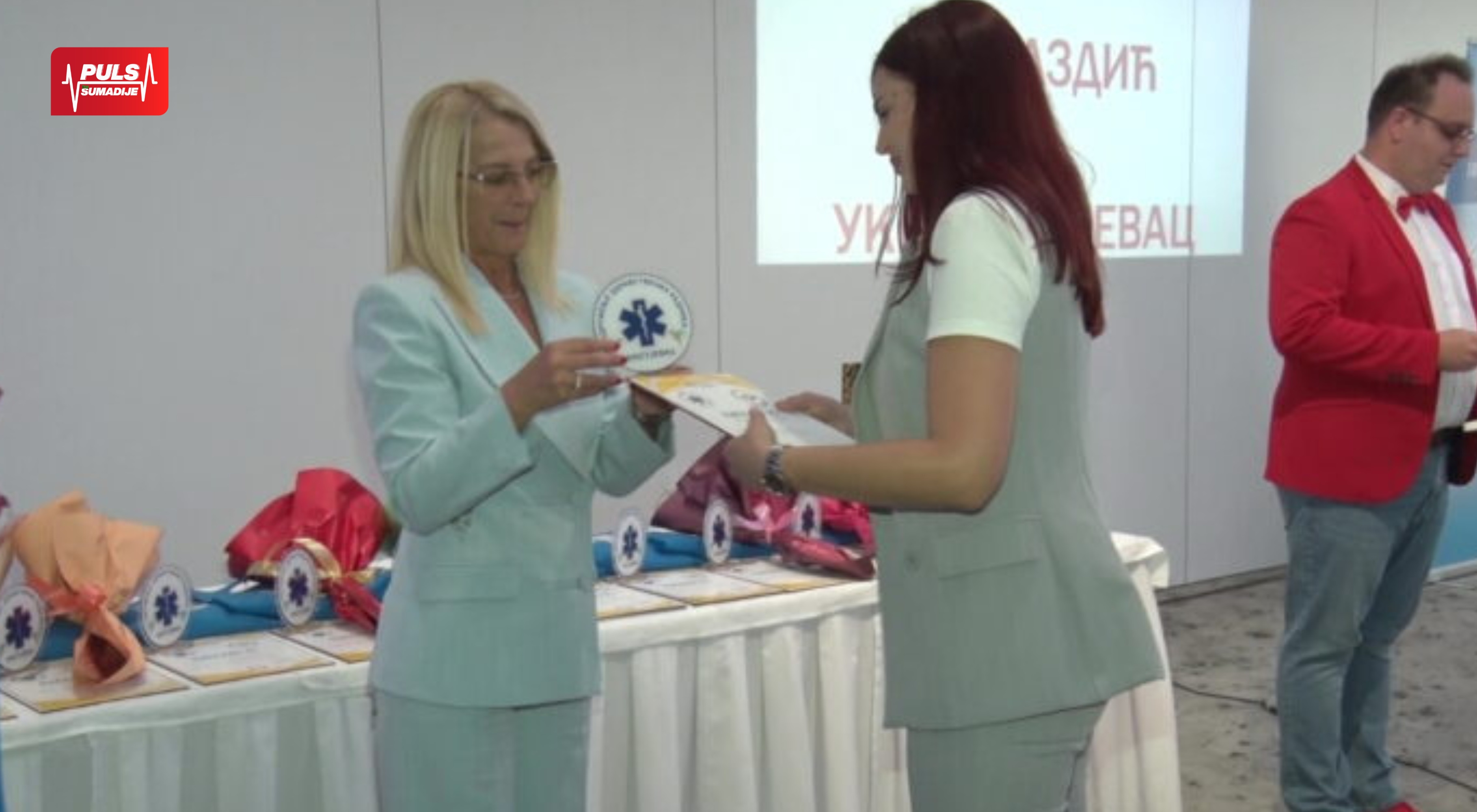 Svečanom akademijom u Kragujevcu obeležen Međunarodni dan sestara i tehničara