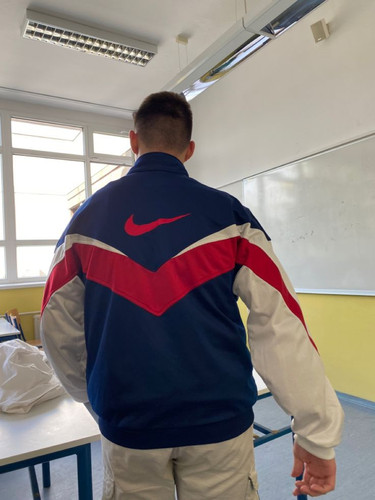 65f974252c68.jpg