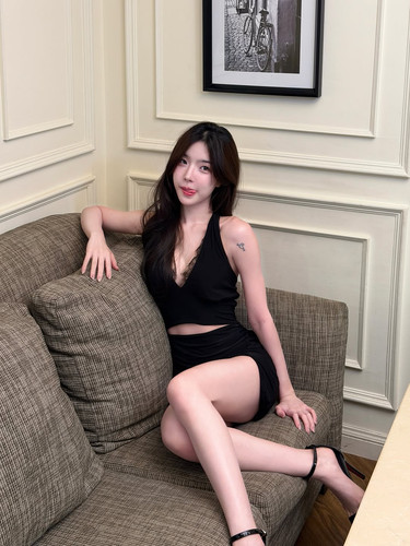 n.niniee 06955ea150fe40b6957b1bff3f33654b.jpg