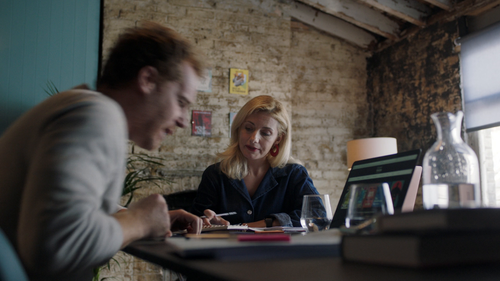 I.May.Destroy.You.S01.1080p.AMZN.WEB DL.DDP5.1.H.264 FLUX 05.png